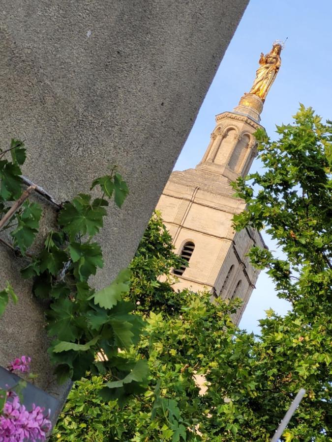 Un Nid Sur Les Toits Face Au Palais Des Papes Apartman Avignon Kültér fotó